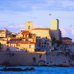Stunning With Sea View Balcony & Swimming Pool Apartamento Cannes