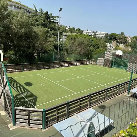 Stunning With Sea View Balcony & Swimming Pool Cannes